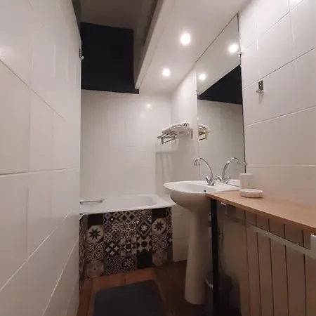 Tulle Centre : grand et bel appartement Extérieur photo